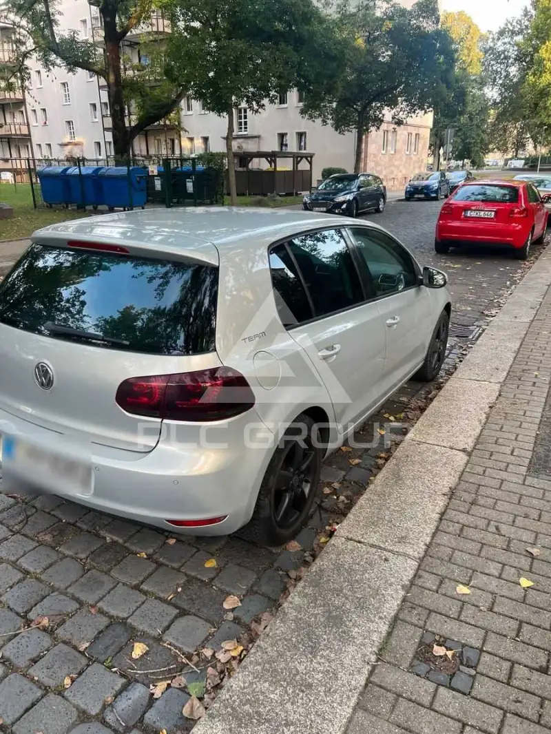 2011 Volkswagen GOLF