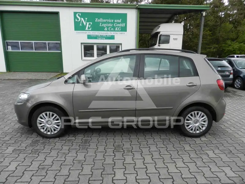 2011 Volkswagen GOLF