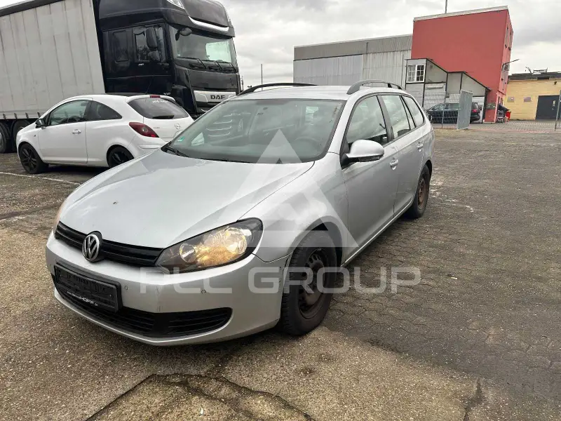 2011 Volkswagen GOLF