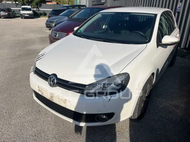 2011 Volkswagen GOLF