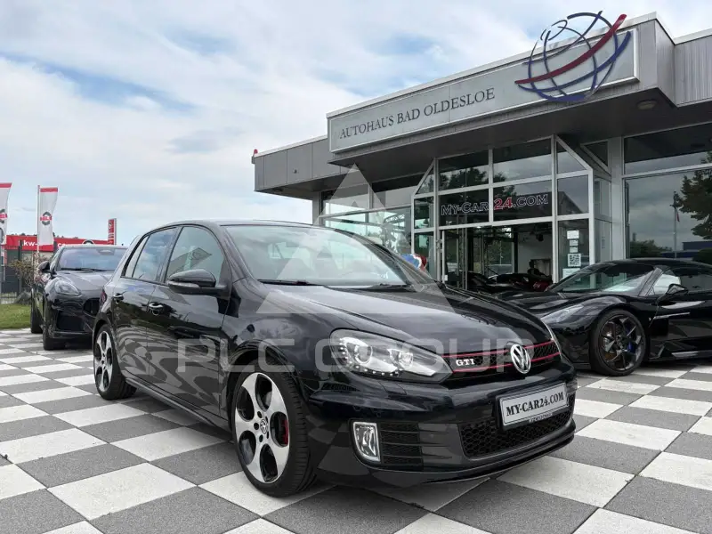 2011 Volkswagen GOLF