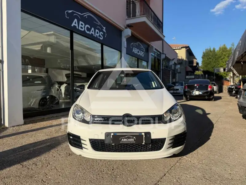 2011 Volkswagen GOLF
