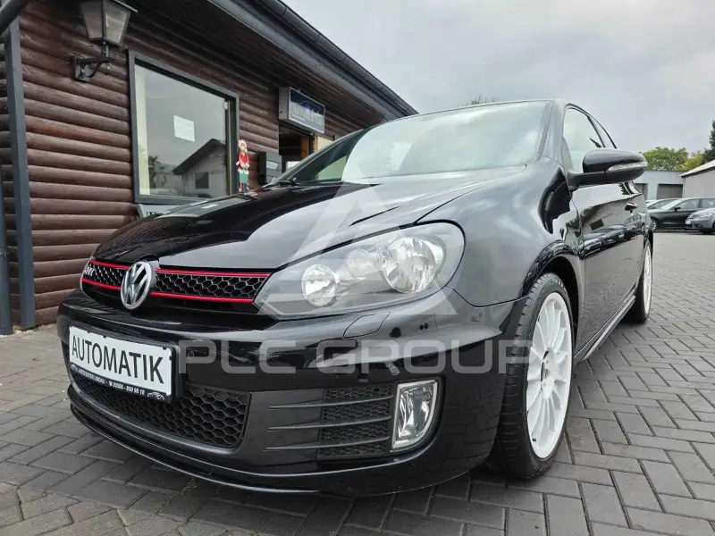 2011 Volkswagen GOLF