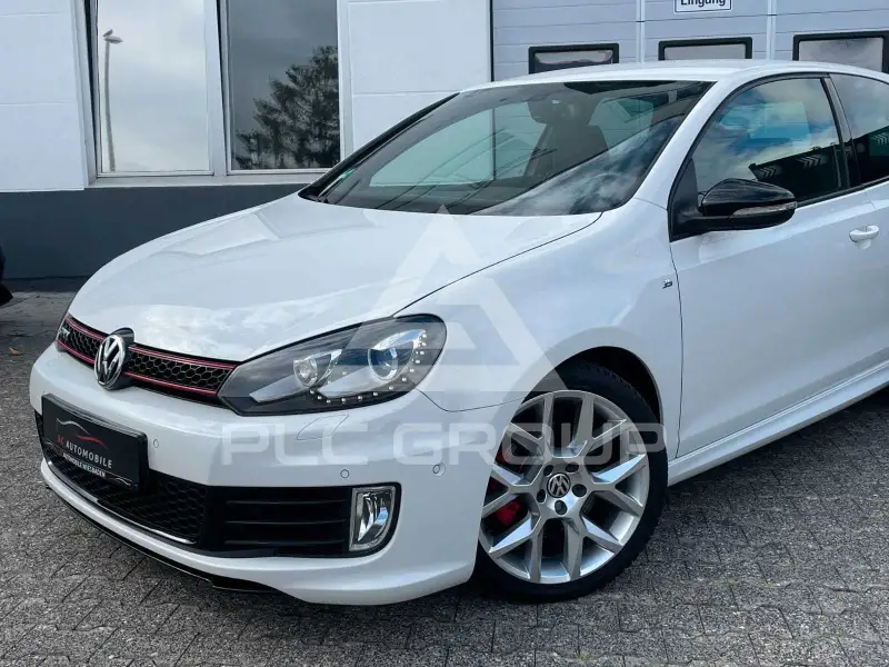 2011 Volkswagen GOLF