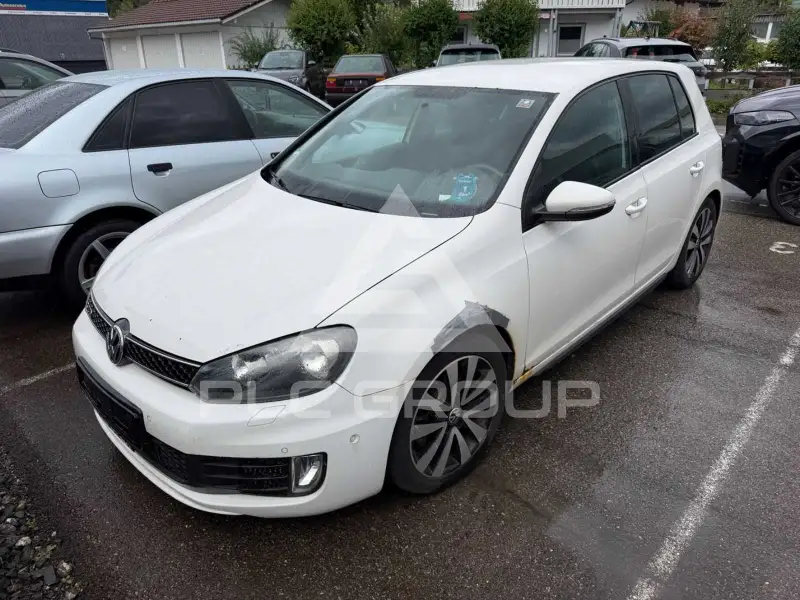 2011 Volkswagen GOLF