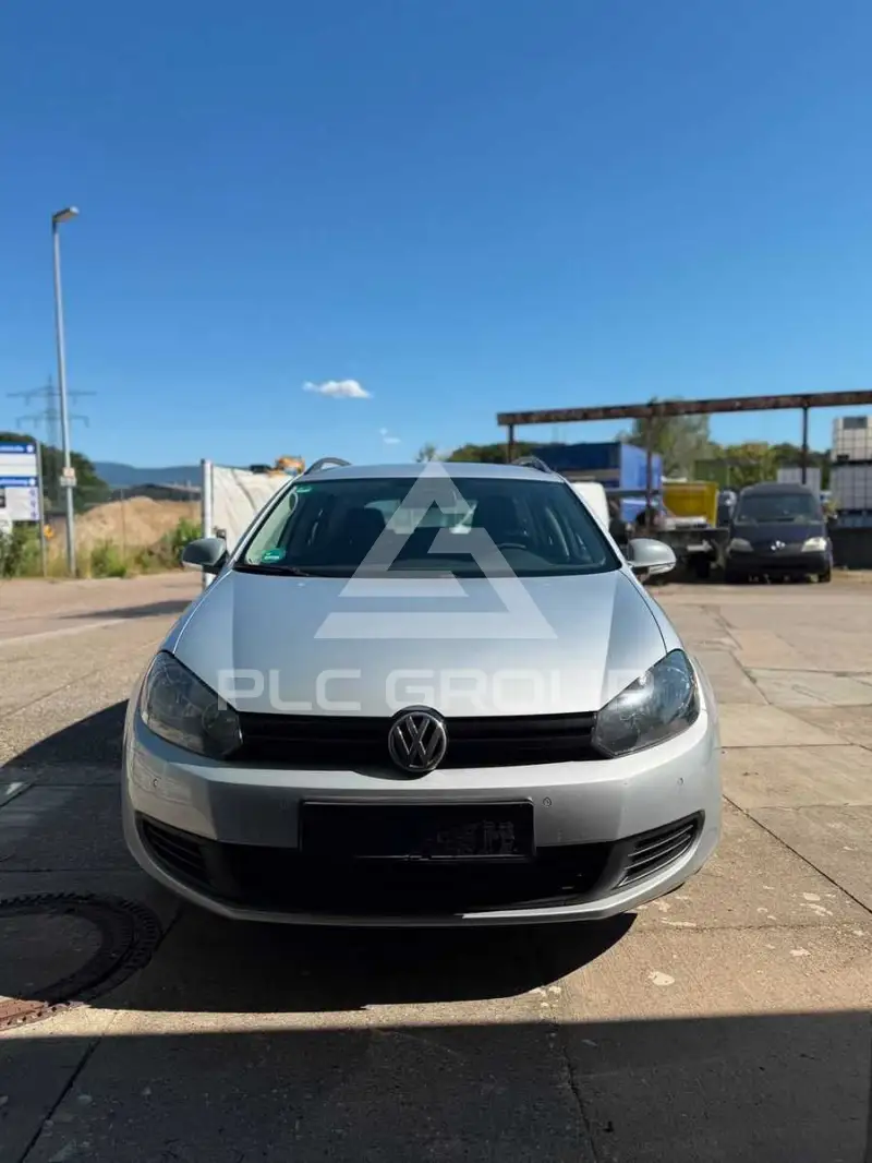 2011 Volkswagen GOLF