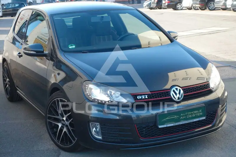 2011 Volkswagen GOLF