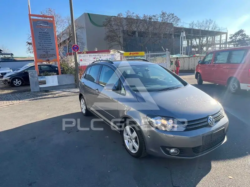 2011 Volkswagen GOLF