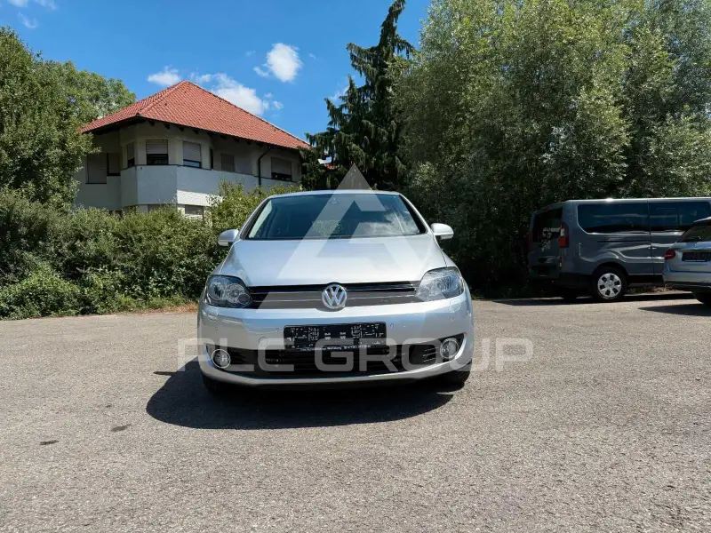 2011 Volkswagen GOLF
