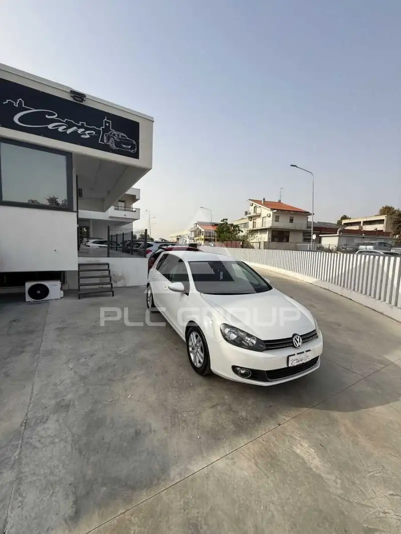 2011 Volkswagen GOLF