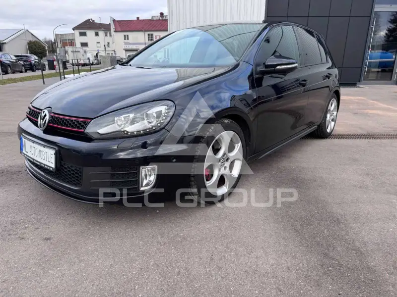2011 Volkswagen GOLF
