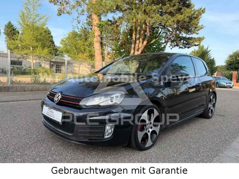 2011 Volkswagen GOLF