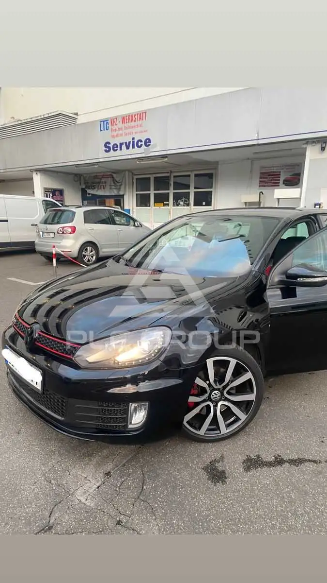 2011 Volkswagen GOLF