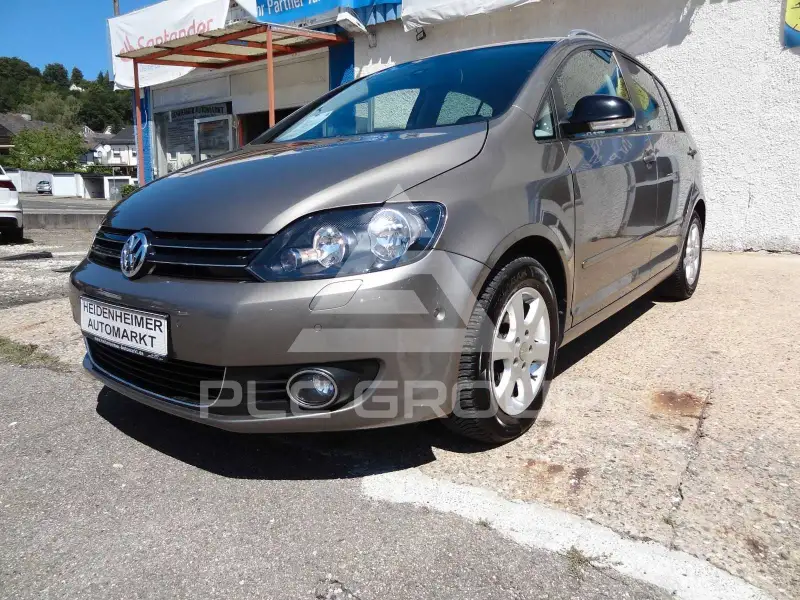 2011 Volkswagen GOLF