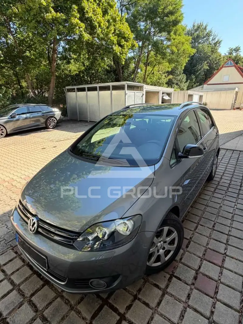 2011 Volkswagen GOLF