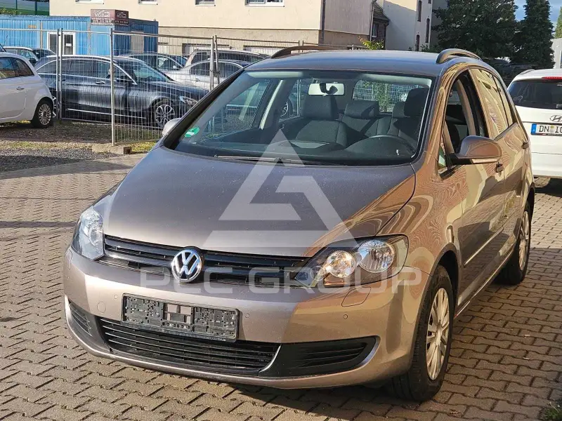 2011 Volkswagen GOLF