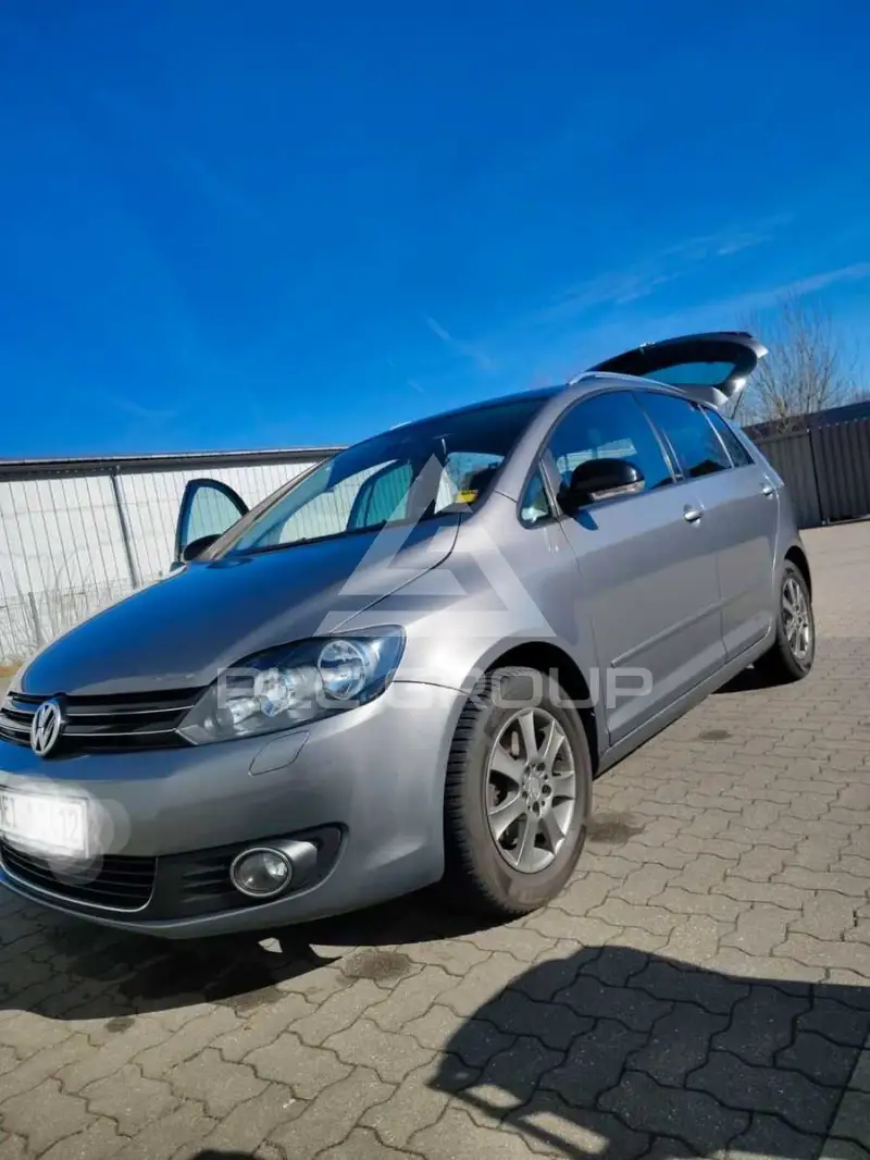 2011 Volkswagen GOLF