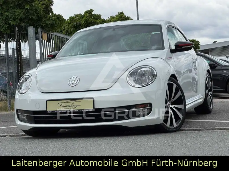2011 Volkswagen BEETLE
