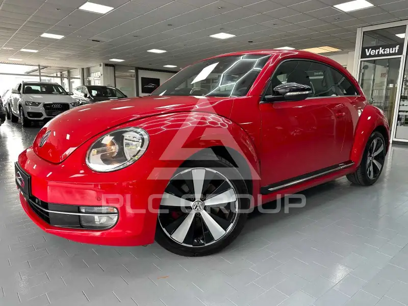 2011 Volkswagen BEETLE