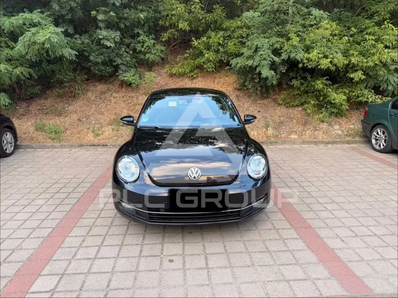 2011 Volkswagen BEETLE