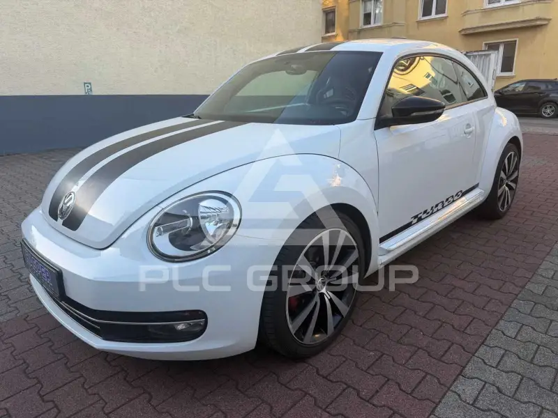 2011 Volkswagen BEETLE