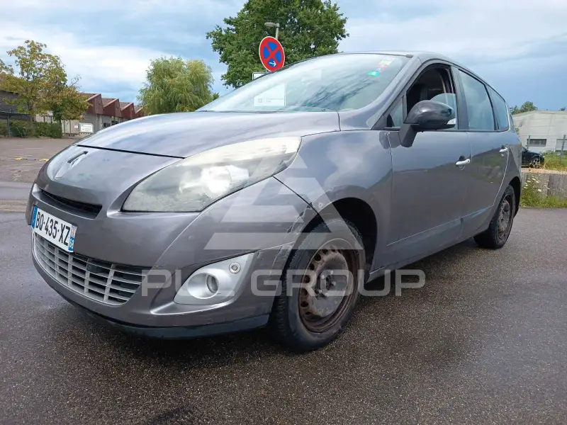 2011 Renault Scenic