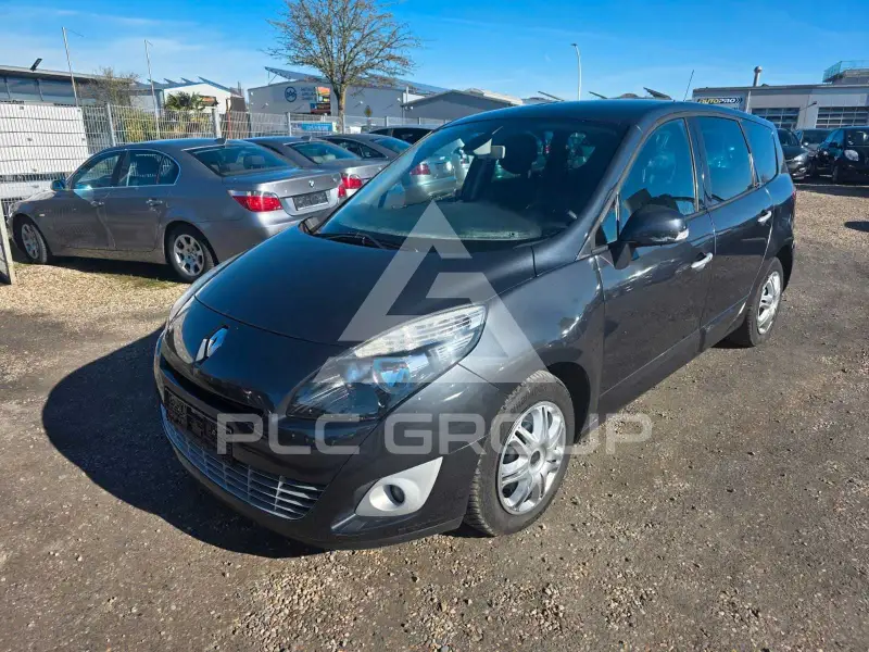 2011 Renault Scenic