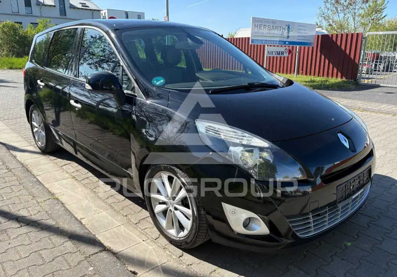 2011 Renault Scenic
