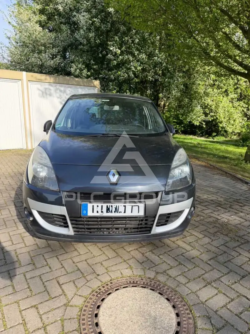 2011 Renault Scenic