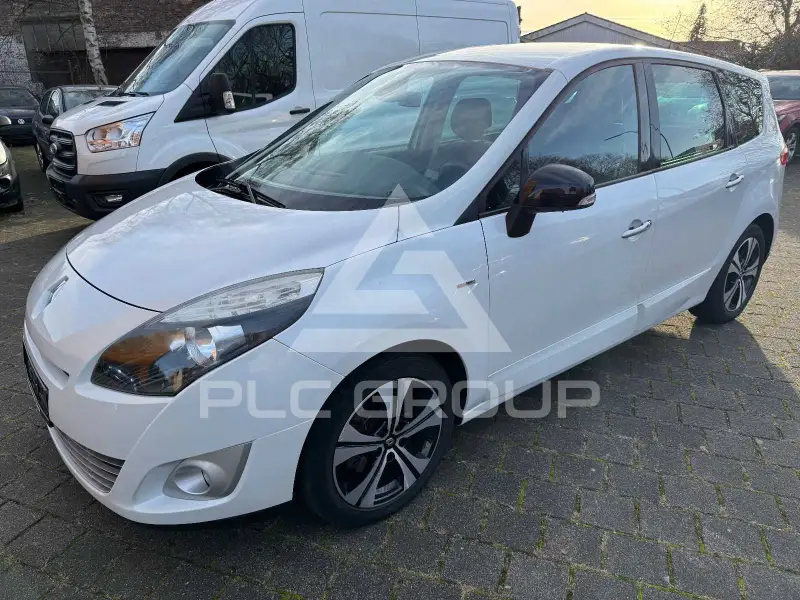 2011 Renault Scenic