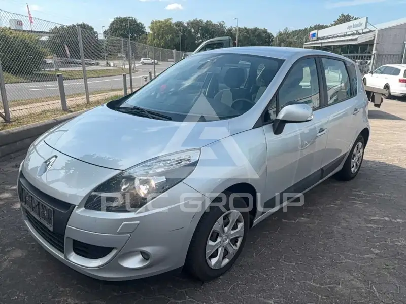 2011 Renault Scenic