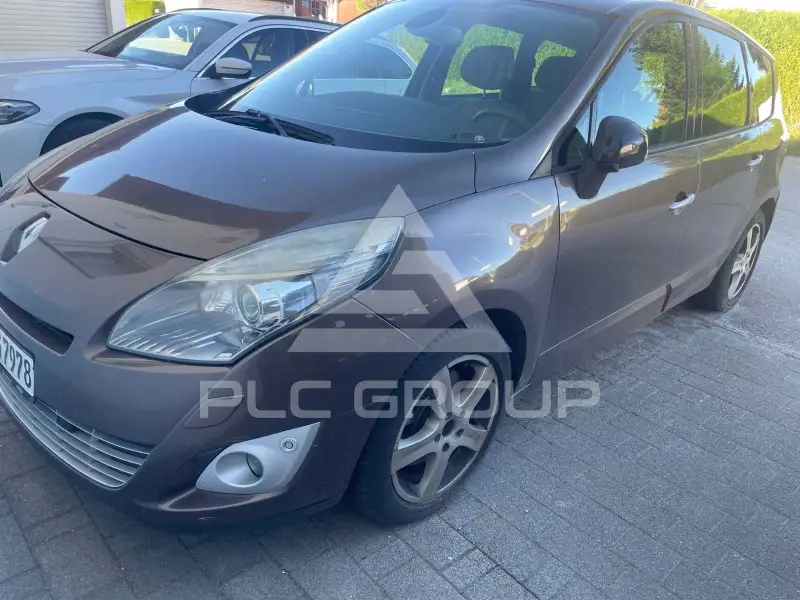 2011 Renault Scenic