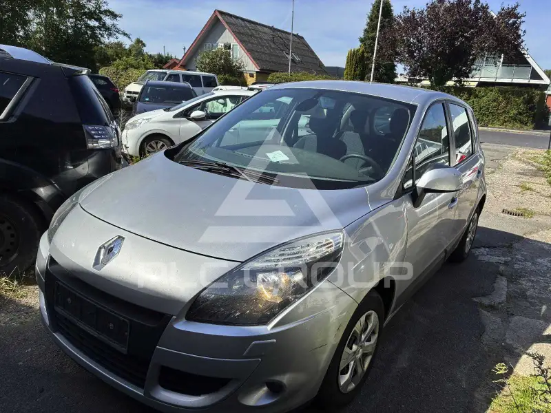 2011 Renault Scenic