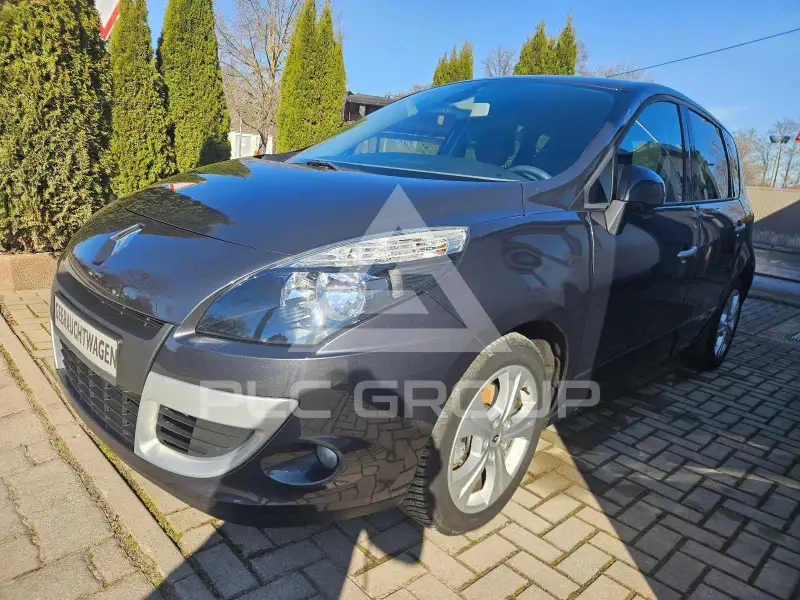 2011 Renault Scenic