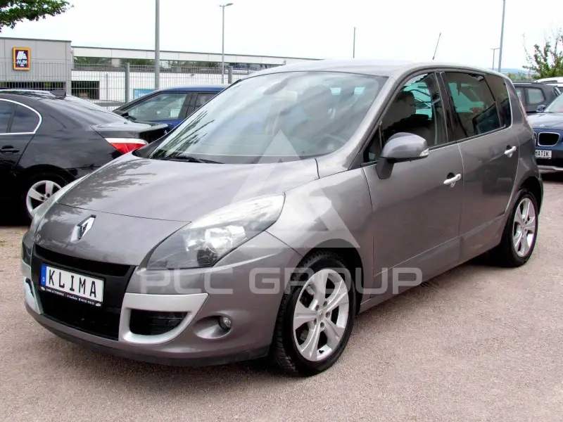 2011 Renault Scenic