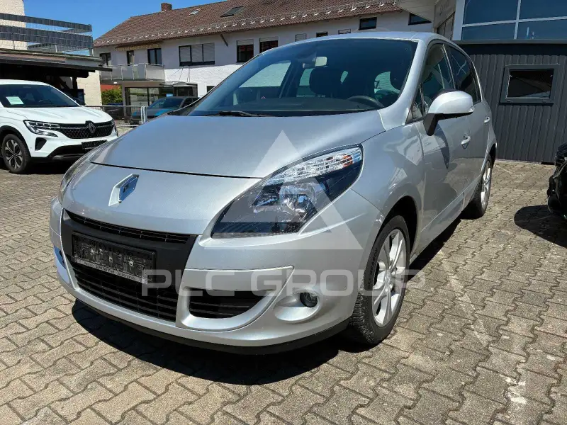2011 Renault Scenic