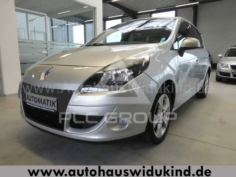2011 Renault Scenic