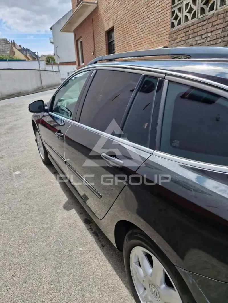 2011 Renault Laguna