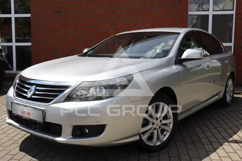 2011 Renault Latitude