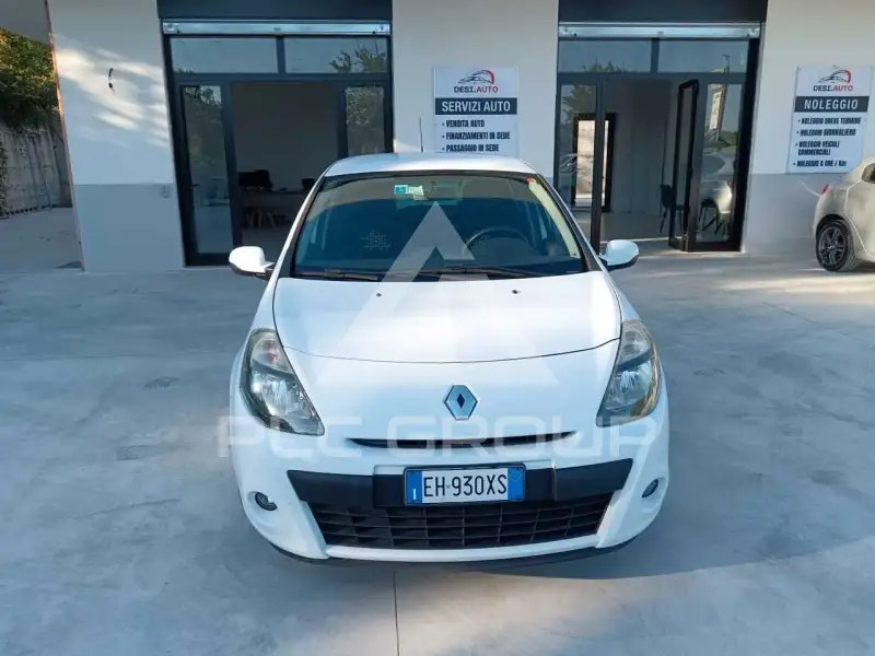 2011 Renault Clio