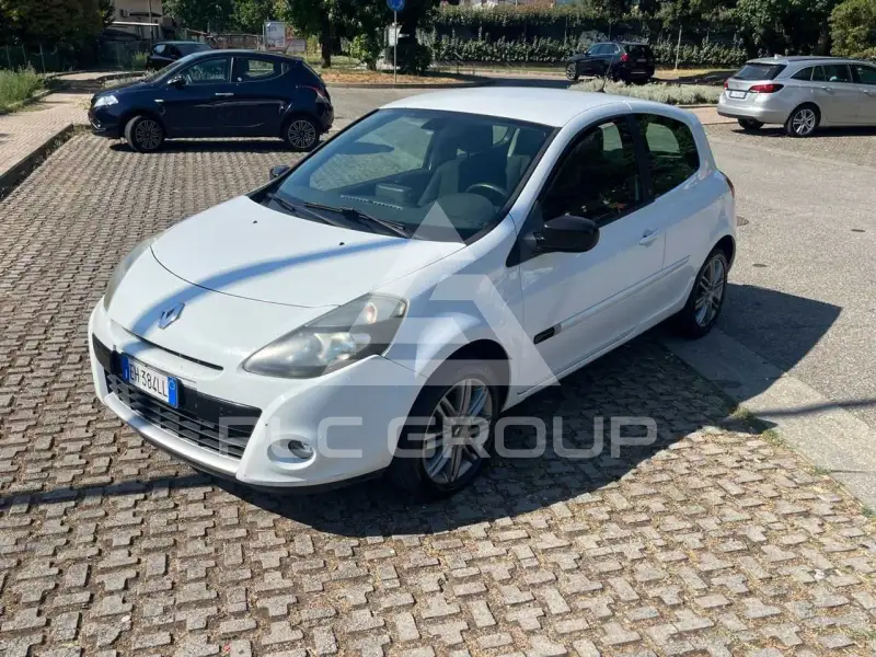 2011 Renault Clio
