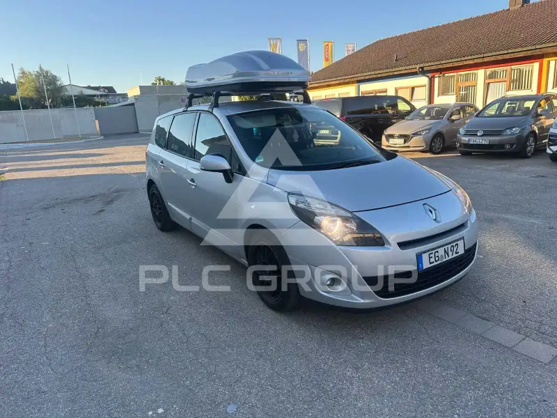 2011 Renault Grand Scenic