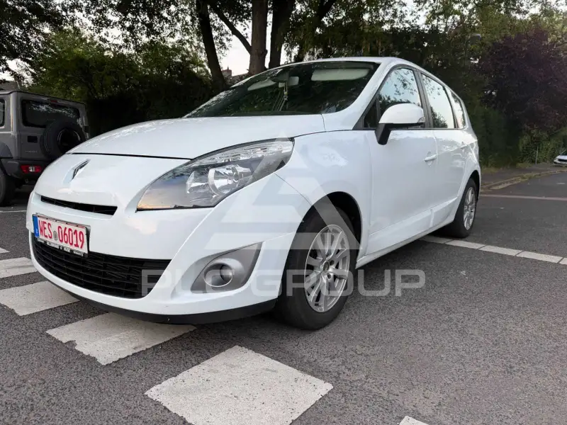 2011 Renault Grand Scenic