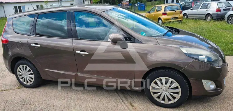 2011 Renault Grand Scenic