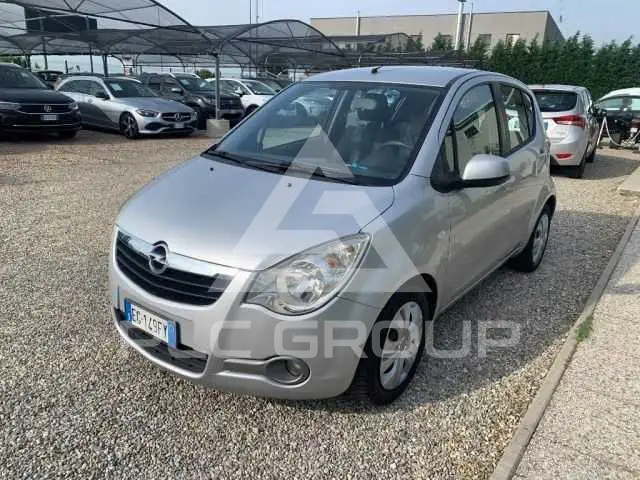 2011 Opel AGILA