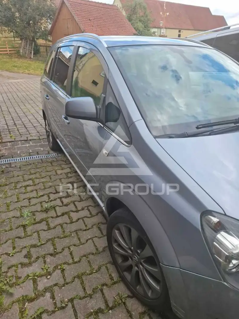 2011 Opel ZAFIRA