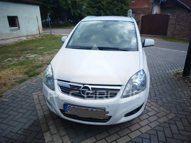 2011 Opel ZAFIRA