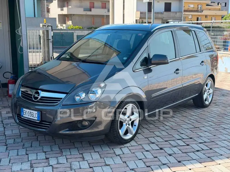 2011 Opel ZAFIRA