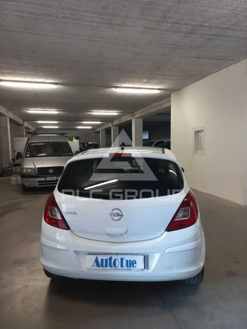 2011 Opel Corsa