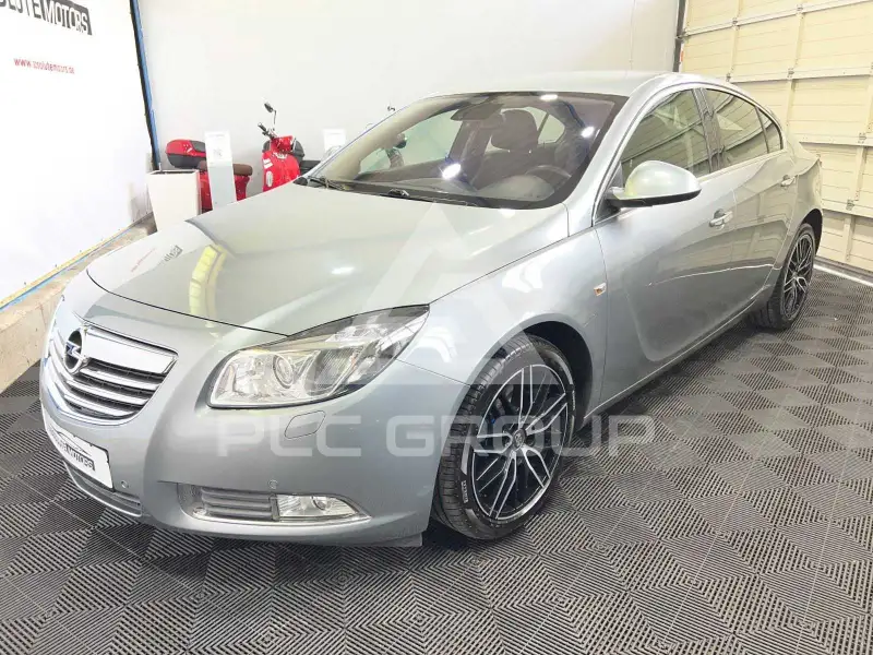 2011 Opel Insignia
